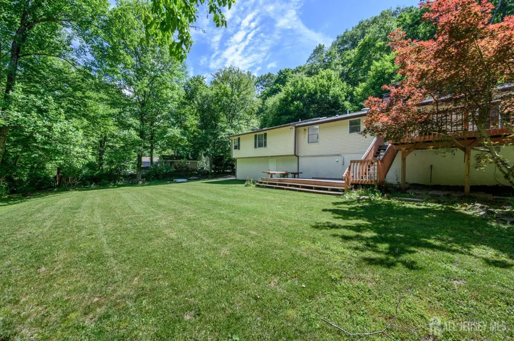 11 Pine Ridge Road Califon, NJ 07830
