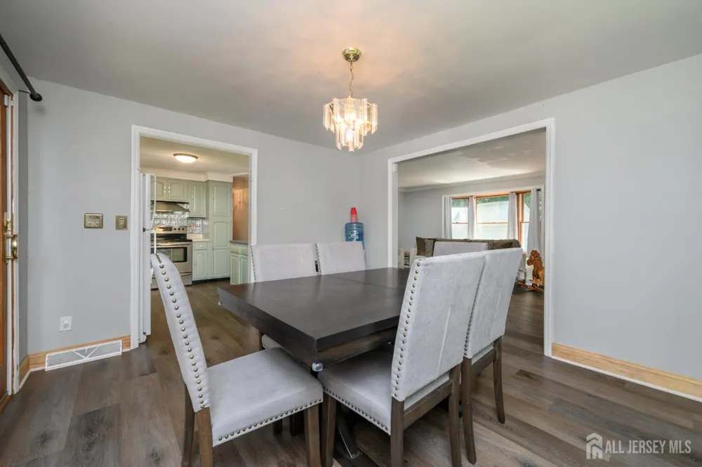 11 Pine Ridge Road Califon, NJ 07830