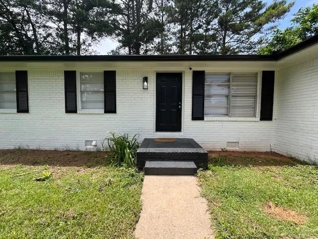 6935 Fielder Road Rex, GA 30273