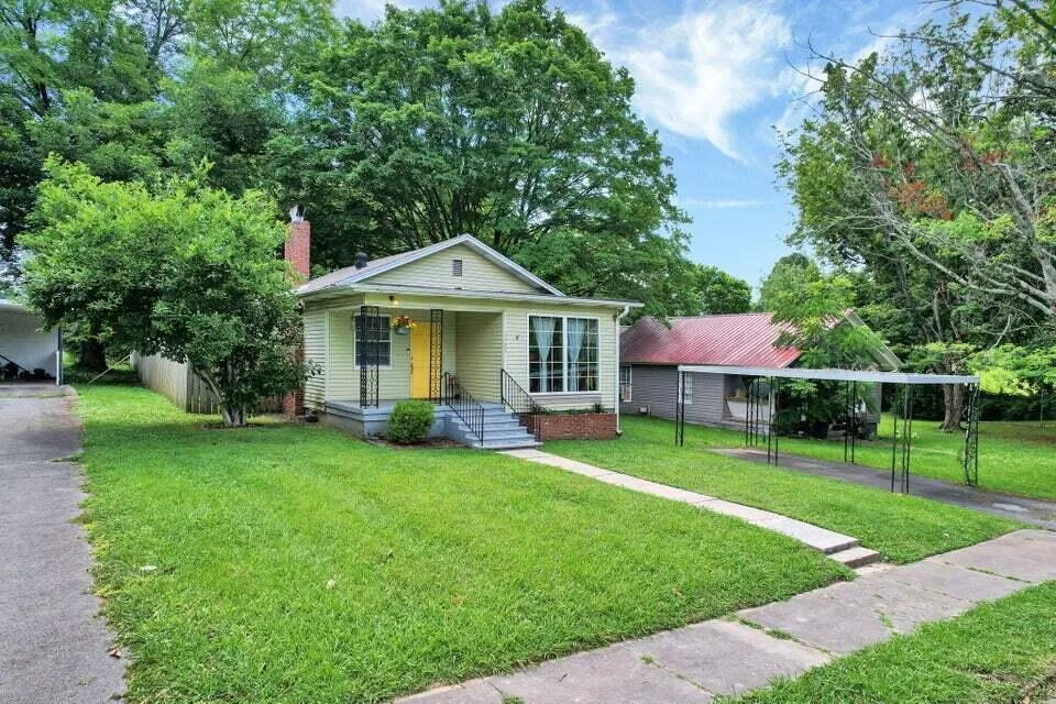 1123 Washington Avenue Etowah, TN 37331