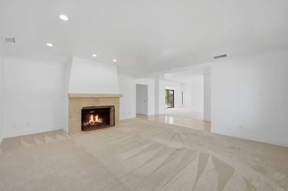 6137 Paseo Delicias Rancho Santa Fe, CA 92067