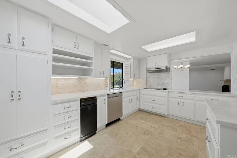 6137 Paseo Delicias Rancho Santa Fe, CA 92067