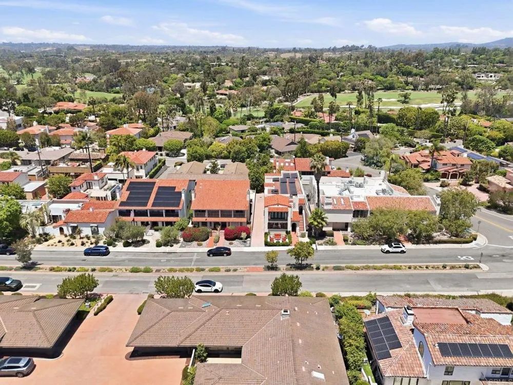 6137 Paseo Delicias Rancho Santa Fe, CA 92067
