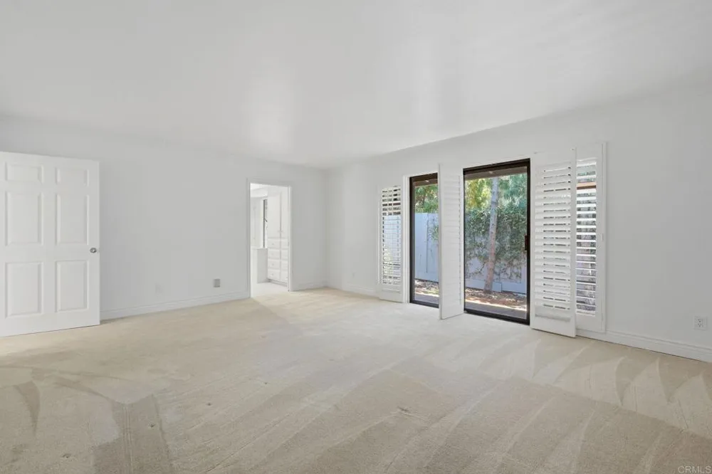 6137 Paseo Delicias Rancho Santa Fe, CA 92067