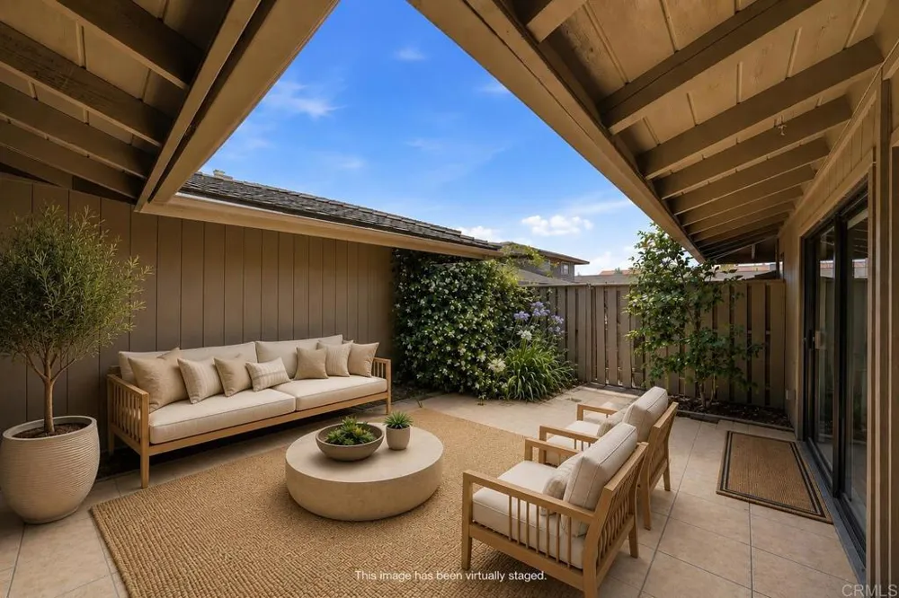 6137 Paseo Delicias Rancho Santa Fe, CA 92067