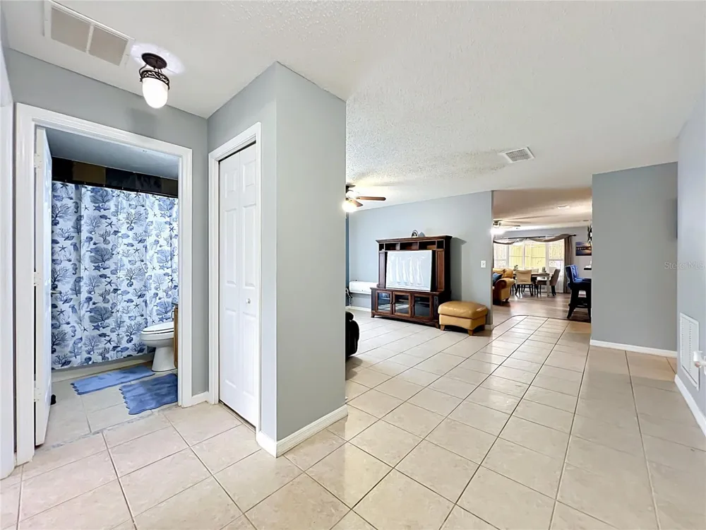 8307 LAINIE LANE Orlando, FL 32818
