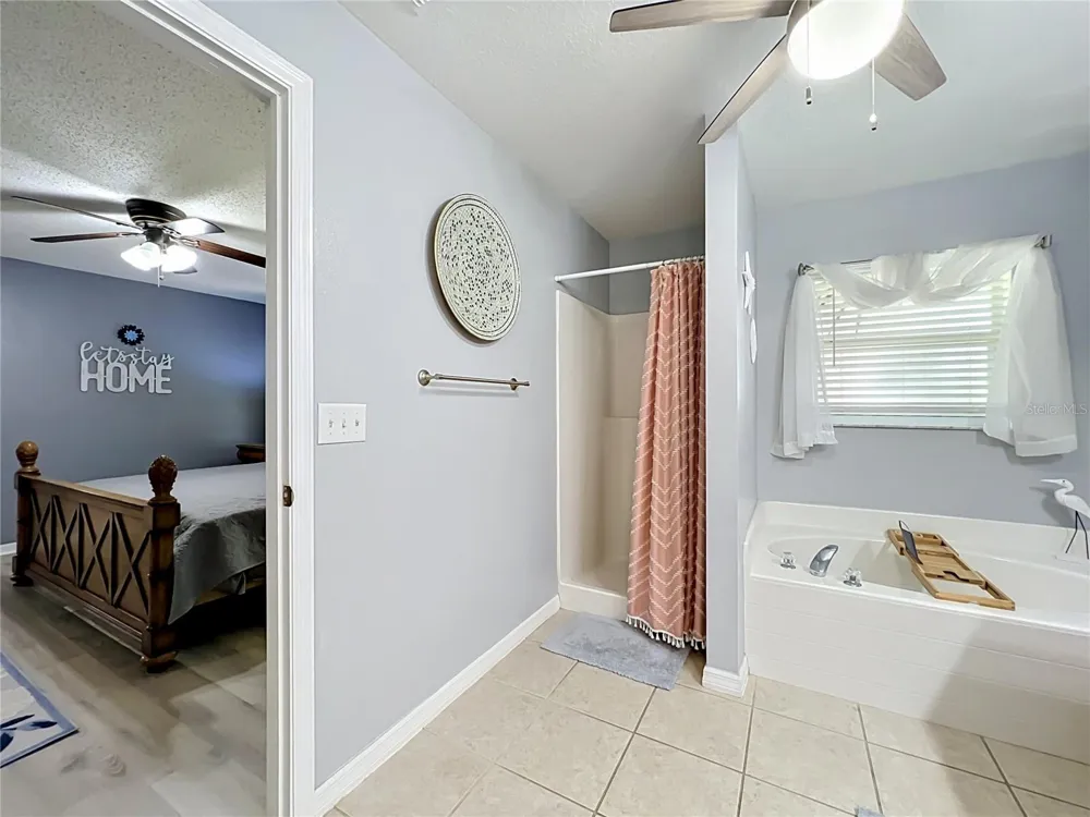 8307 LAINIE LANE Orlando, FL 32818