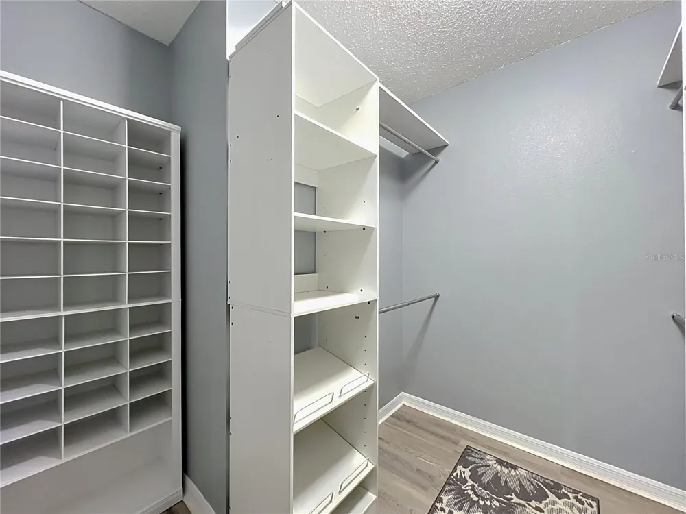 8307 LAINIE LANE Orlando, FL 32818