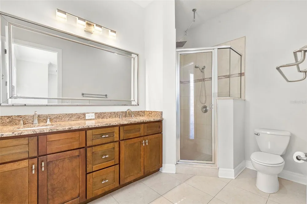 905 VILLA VENICIA WAY Tampa, FL 33606