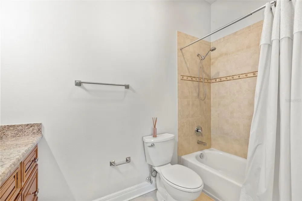 905 VILLA VENICIA WAY Tampa, FL 33606