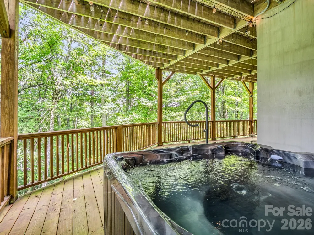 145 Lucas Lane Mars Hill, NC 28754