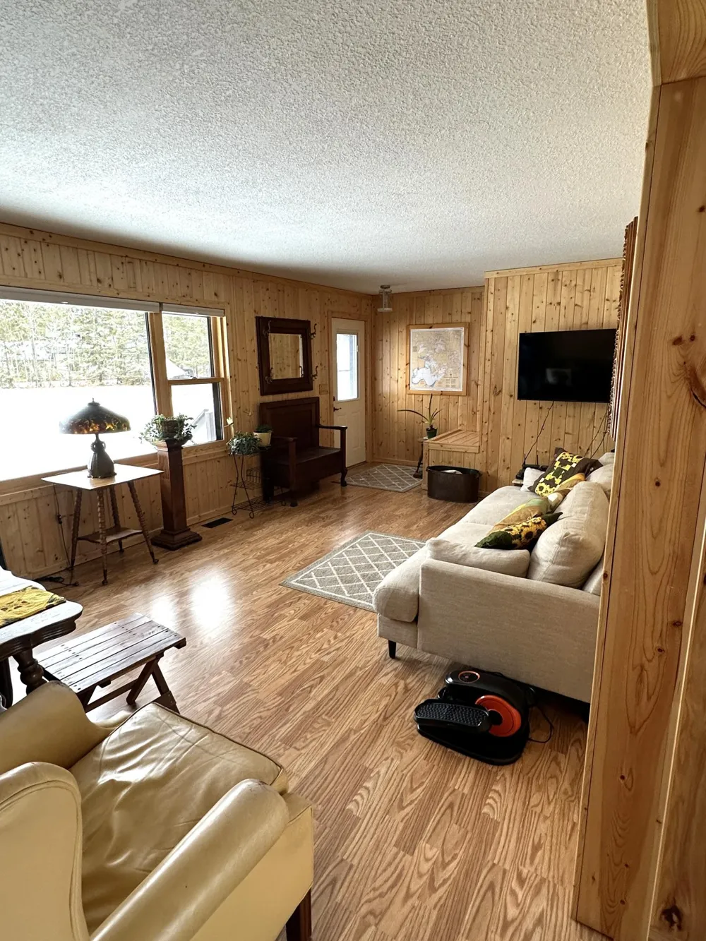 1421 Riverside Drive NW Baudette, MN 56623
