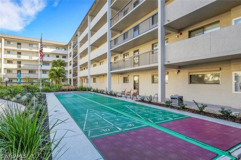 Collier Avenue #508 Fort Myers, FL 33901