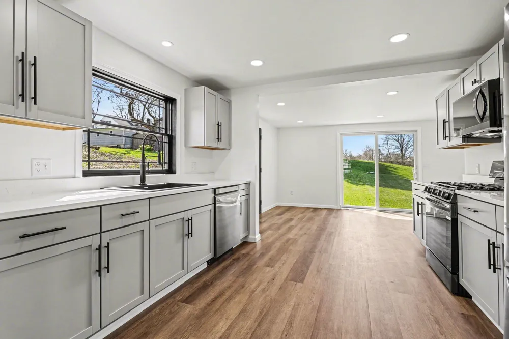 6592 Keigley Street Eau Claire Village, MI 49111