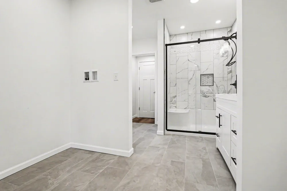 6592 Keigley Street Eau Claire Village, MI 49111