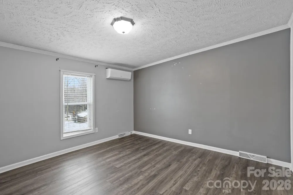 4855 Talley Road Walkertown, NC 27051