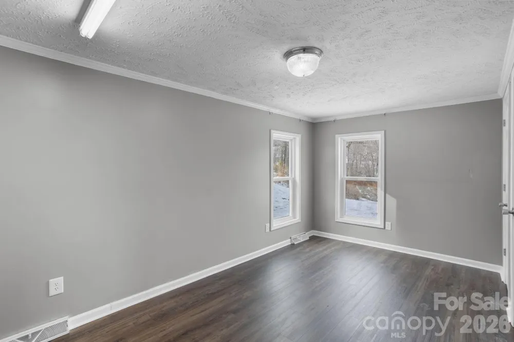 4855 Talley Road Walkertown, NC 27051