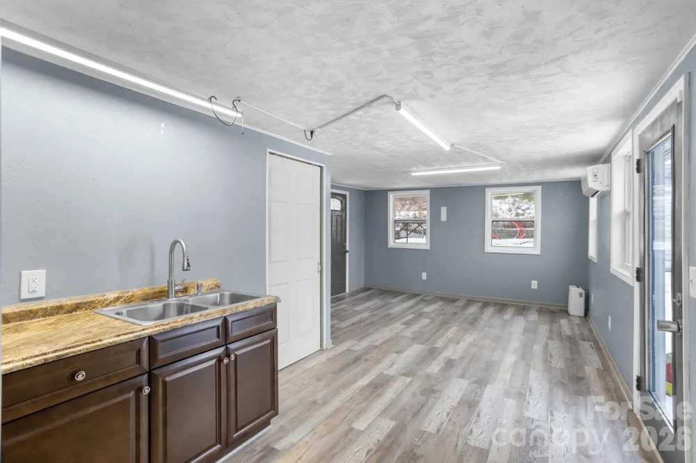 4855 Talley Road Walkertown, NC 27051