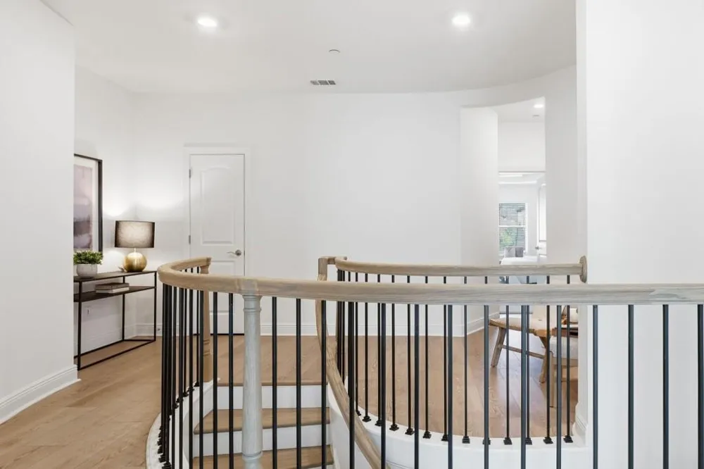 110 Via Roma Woodstock, GA 30189