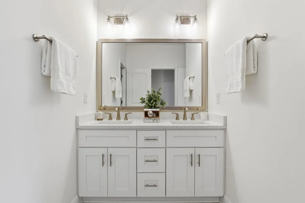 110 Via Roma Woodstock, GA 30189