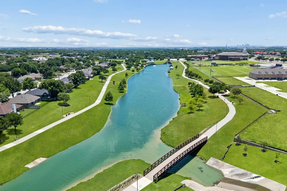 6417 Loma Vista Drive Watauga, TX 76148