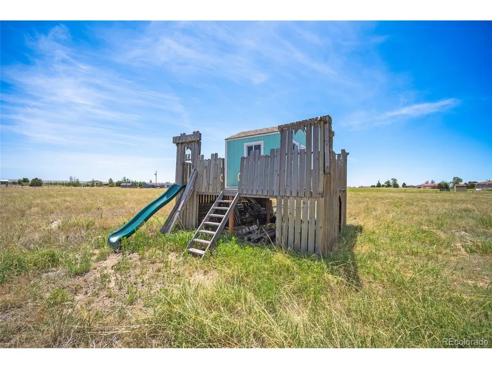 1385 Antelope Drive Calhan, CO 80808