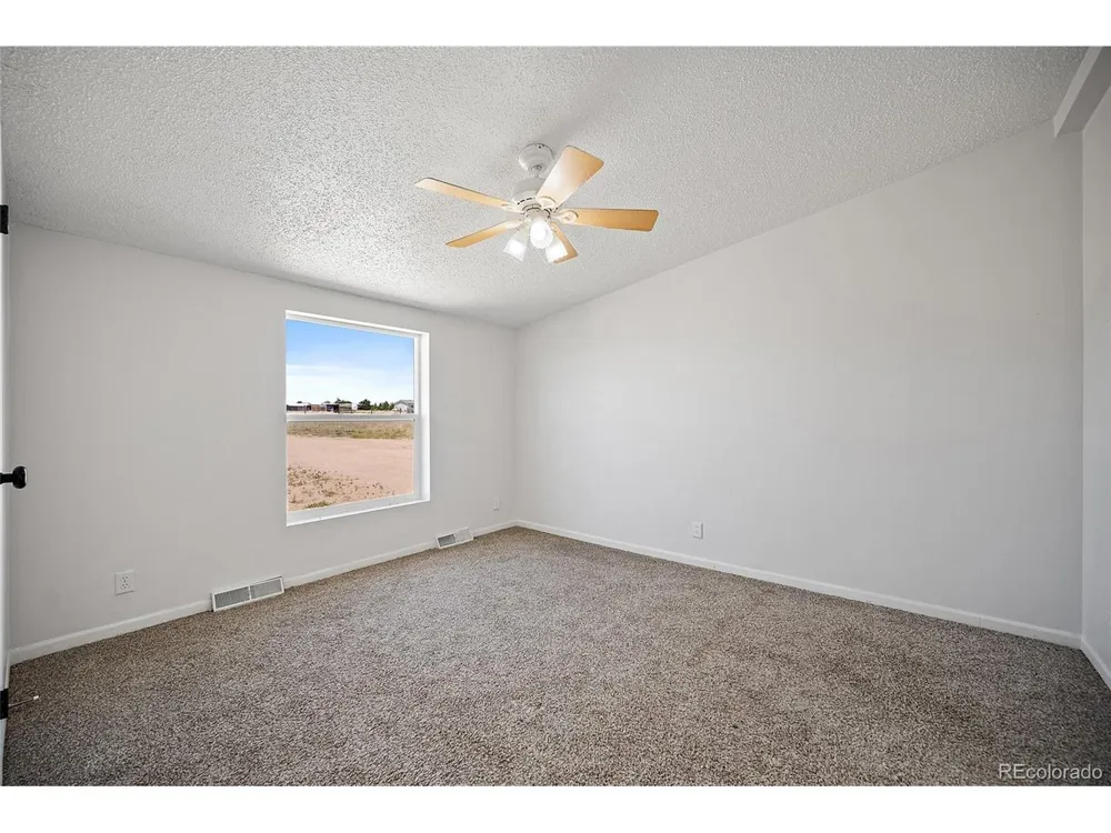 1385 Antelope Drive Calhan, CO 80808