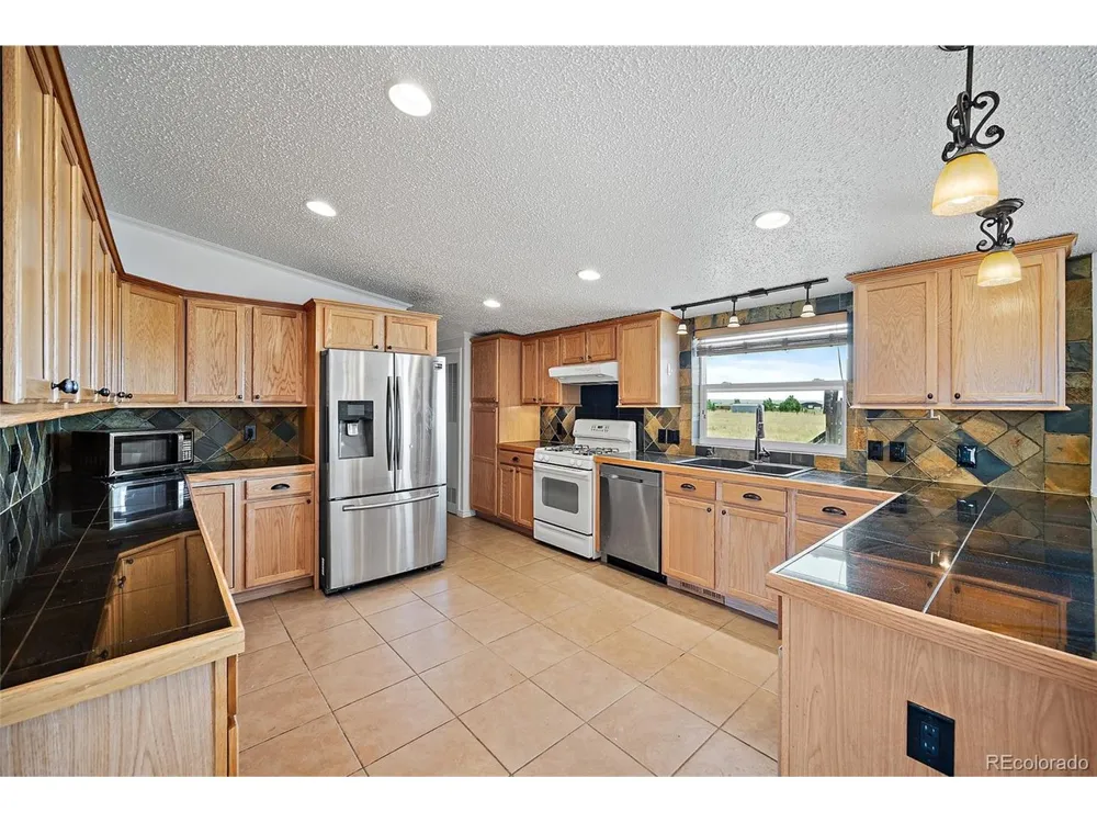 1385 Antelope Drive Calhan, CO 80808