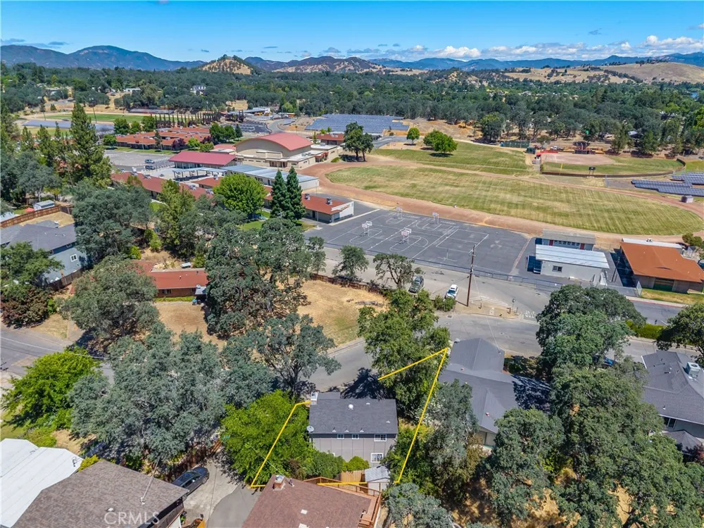 287 Forest Drive Lakeport, CA 95453