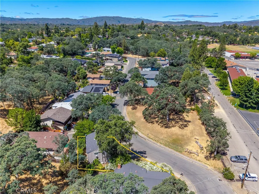 287 Forest Drive Lakeport, CA 95453