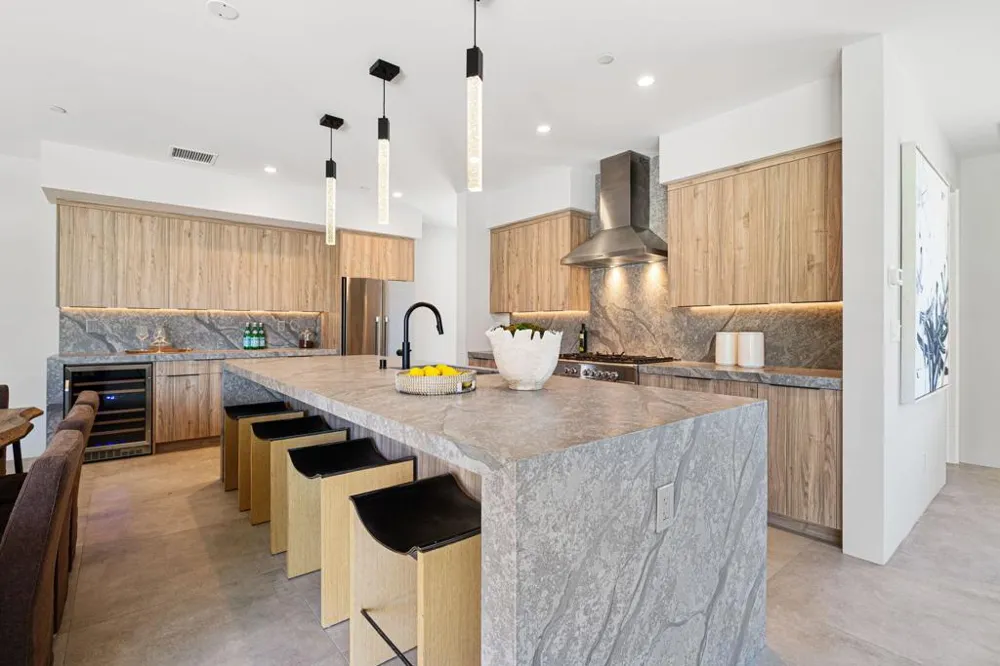 775 W Cabrillo Road Palm Springs, CA 92262