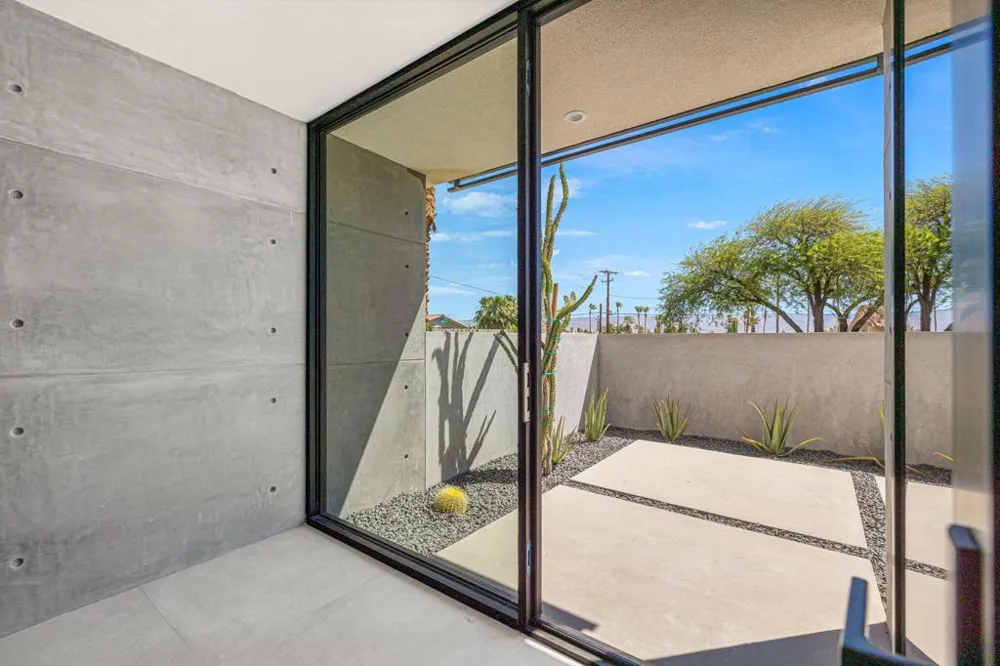 775 W Cabrillo Road Palm Springs, CA 92262
