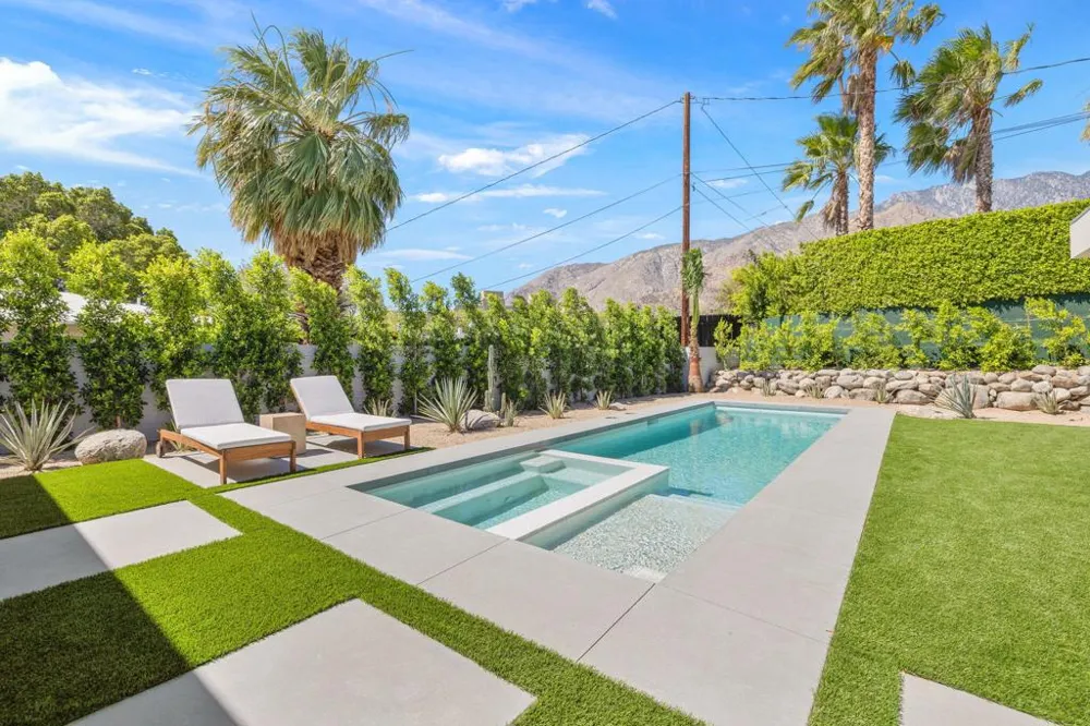 775 W Cabrillo Road Palm Springs, CA 92262