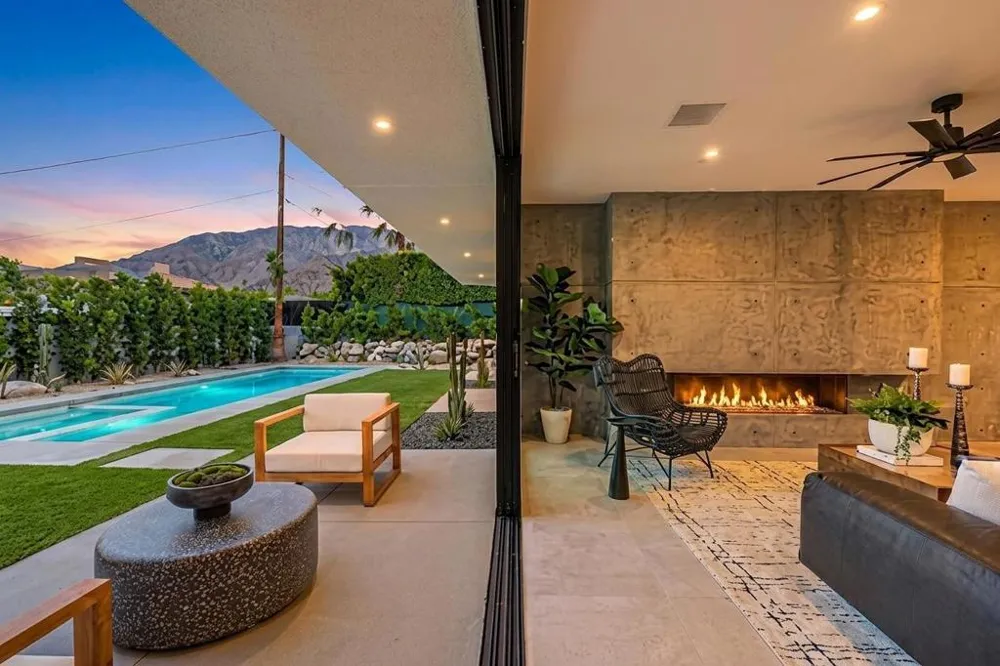 775 W Cabrillo Road Palm Springs, CA 92262