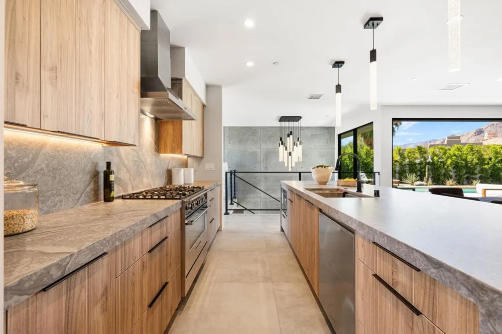 775 W Cabrillo Road Palm Springs, CA 92262