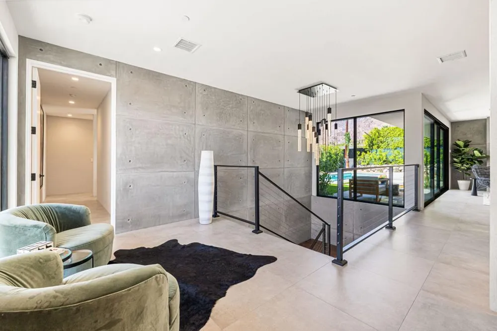 775 W Cabrillo Road Palm Springs, CA 92262