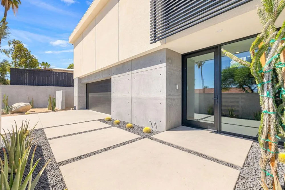 775 W Cabrillo Road Palm Springs, CA 92262