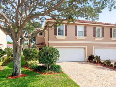 4302 Windmill Palm Way