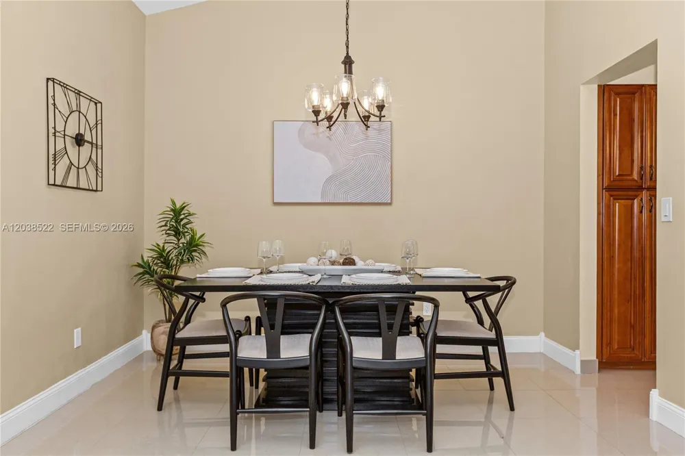 9237 NW 9th Pl #9237 Plantation, FL 33324