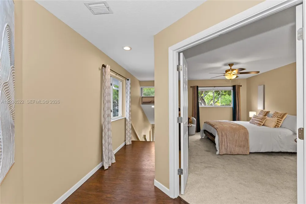 9237 NW 9th Pl #9237 Plantation, FL 33324