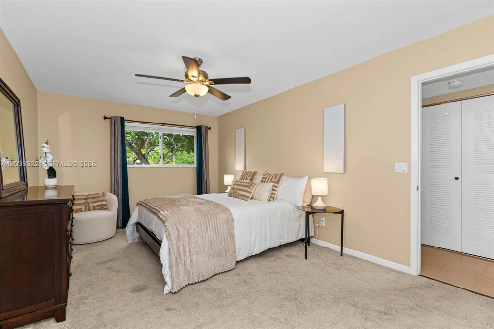 9237 NW 9th Pl #9237 Plantation, FL 33324