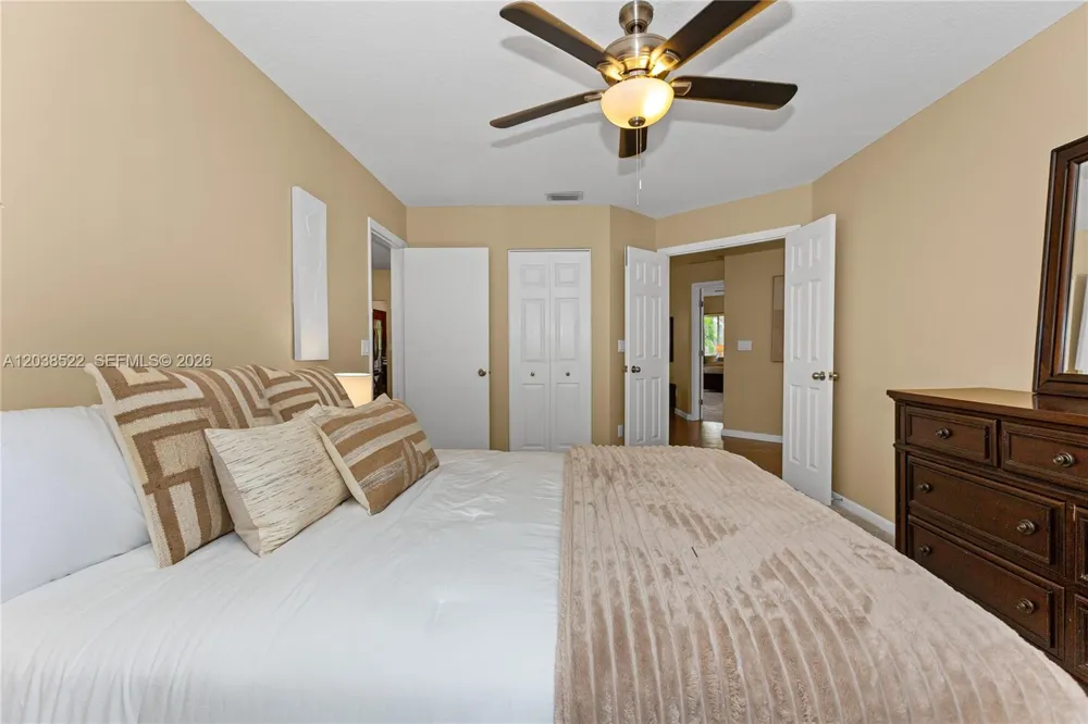 9237 NW 9th Pl #9237 Plantation, FL 33324