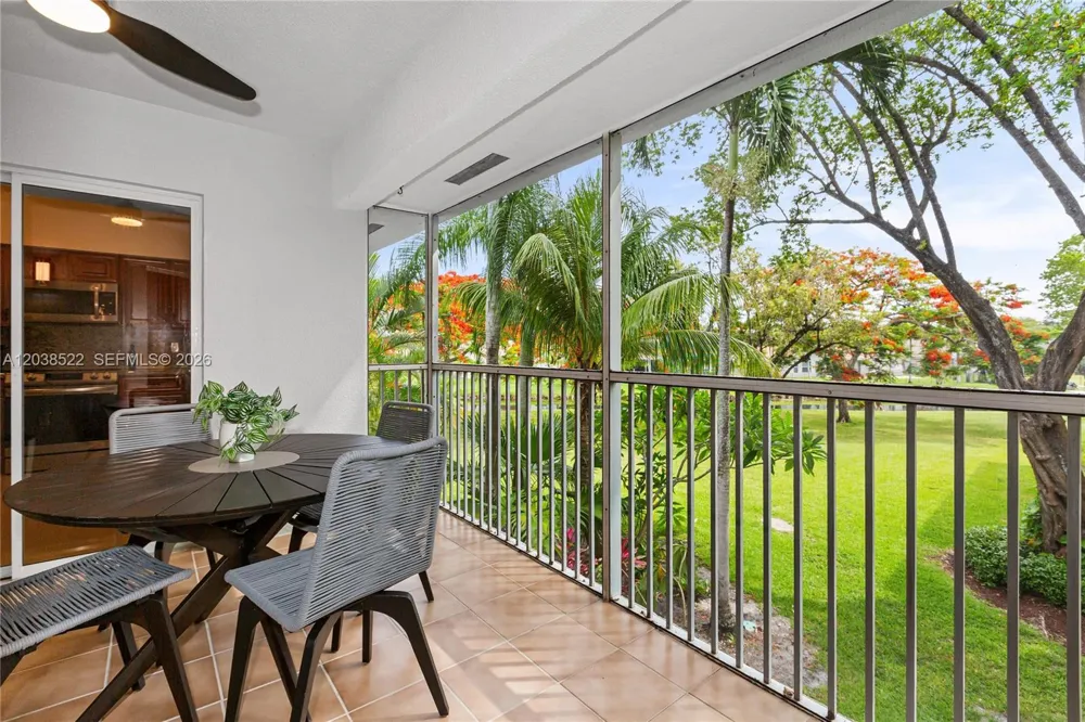 9237 NW 9th Pl #9237 Plantation, FL 33324