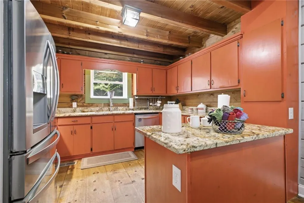 660 Mount Zion Road NE Resaca, GA 30735