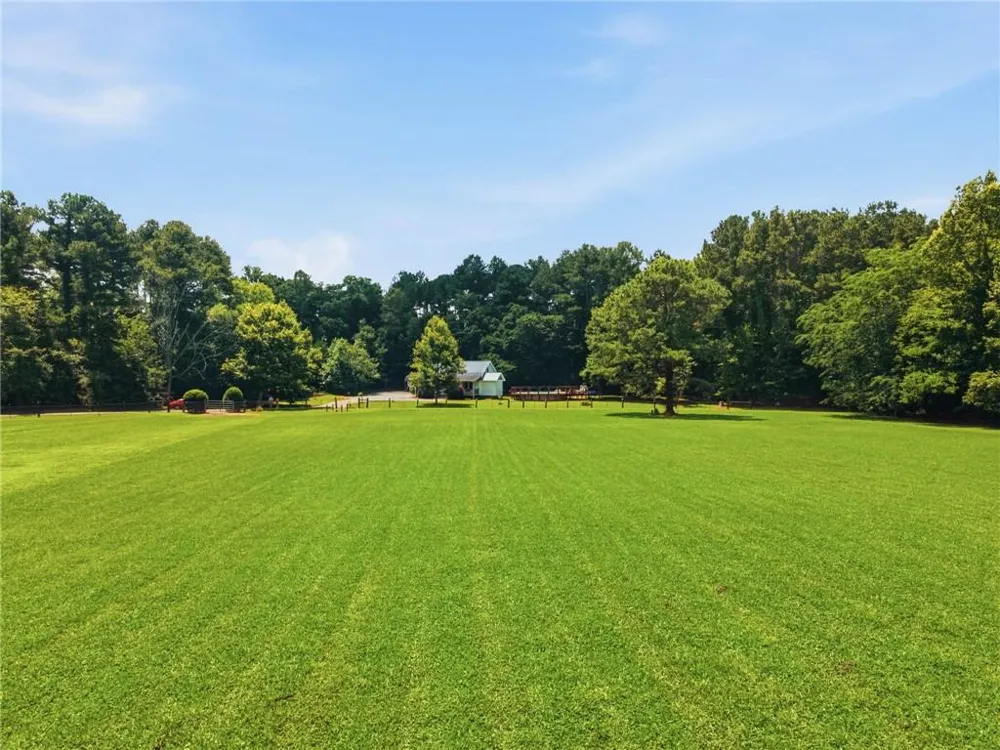 660 Mount Zion Road NE Resaca, GA 30735