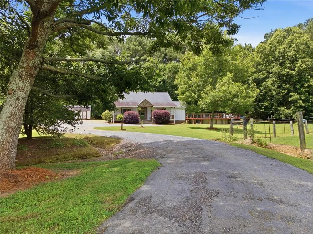 660 Mount Zion Road NE Resaca, GA 30735