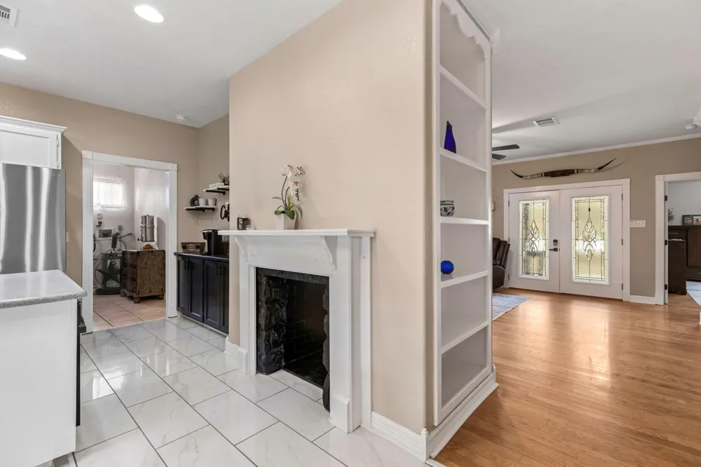 771 Hillje Road Kingsbury, TX 78638
