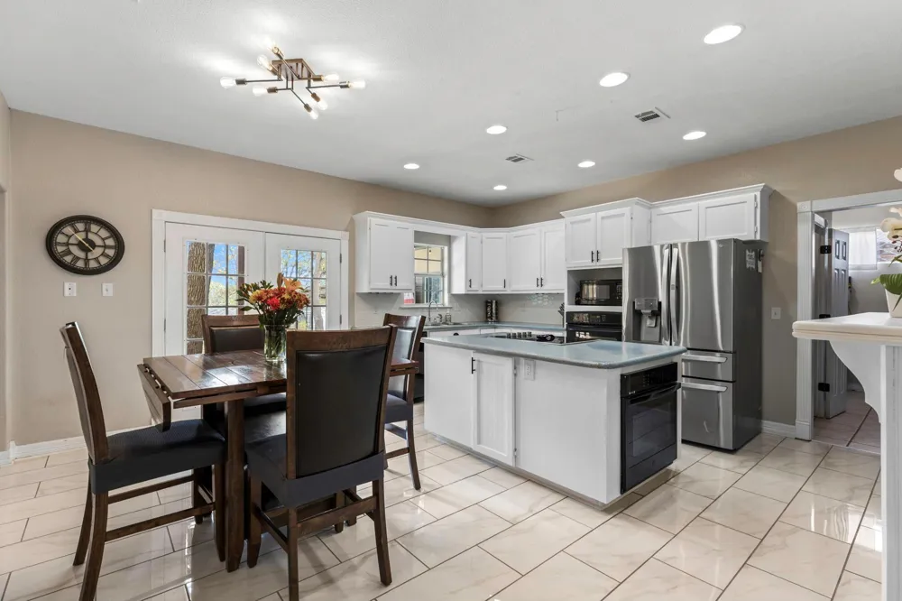 771 Hillje Road Kingsbury, TX 78638