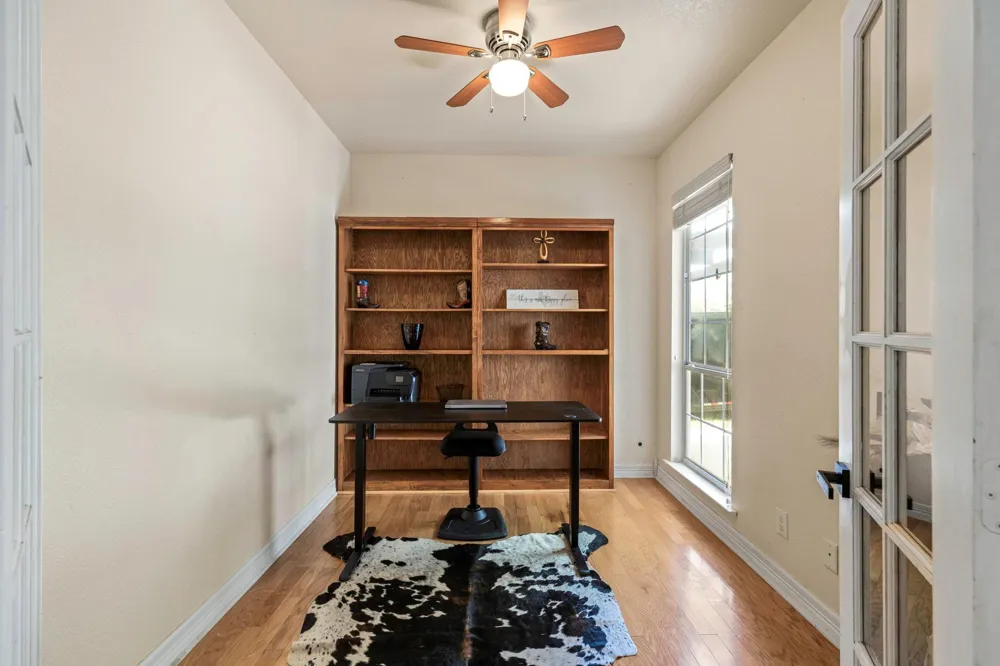 771 Hillje Road Kingsbury, TX 78638