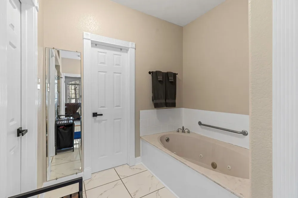 771 Hillje Road Kingsbury, TX 78638